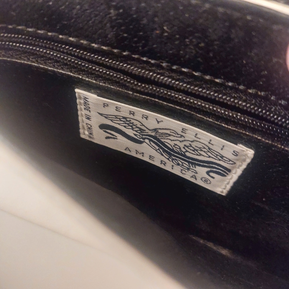 Perry Ellis crossbody - Picture 7 of 9